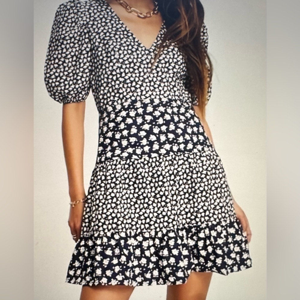 EUC French Connection Navy and White Floral Dress Size 8